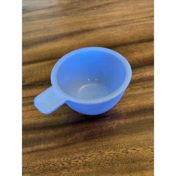 Vintage Delphite Blue Milk Glass 1/2 Cup Measuring Tab Handle - Picture 8 of 8